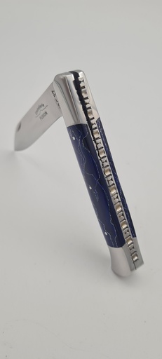 Le Roquefort Vague Bleue – Couteau pliant régional avec manche plaquettes résine bleue et inclusion alu vague